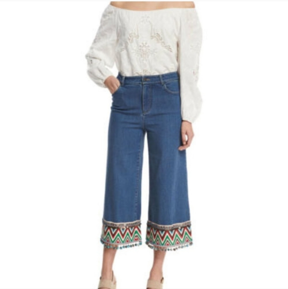 NWT Alice + Olivia By Stacey Bendet Beta HW Cropped Jean. Sizes 27, 28